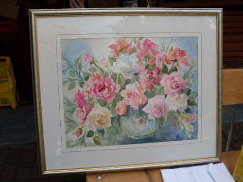 STUNNING LARGE FRAMED WATERCOLOUR BY MAISIE NOVIS STILL LIFE OF ROSE FLOWERS IN A VASE WOW!