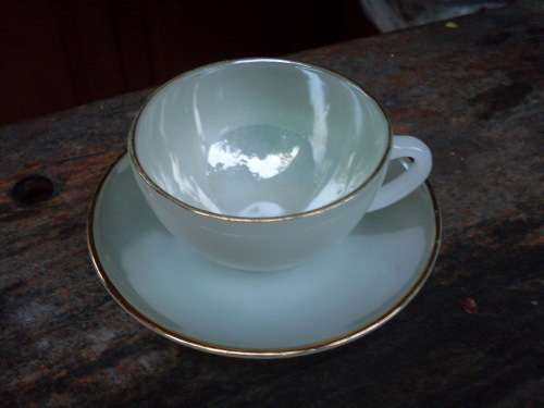 OFFER MJNICHOLLS 1960'S ARCOPAL FRANCE LUSTRE OPALESCENT GREY/GREEN PASTEL TEA/COFFEE  DUO GORGEOUS!