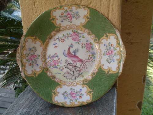 VINTAGE OR POSSIBLE ANTIQUE MINTONS GREEN COCKATRICE CAKE SERVING PLATE BIRD CARTOUCH ETC WOW!!