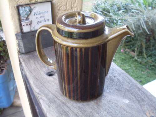 WOW, TOTALLY GROOVY VINTAGE 1960'S +++ ARABIA FINLAND KOSMOS COFFEE POT