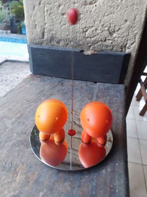 SO TAKEN WITH THESE! ALESSI MAGNETIC LILLIPUT SALT & PEPPER ON STAND BY DESIGNER STEFANO GIOVANNONI