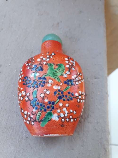 ANOTHER OF THE VINTAGE HAND PAINTED ORIENTAL SNUFF BOTTLES BIRDS BLOSSOMS ETC SIGNED