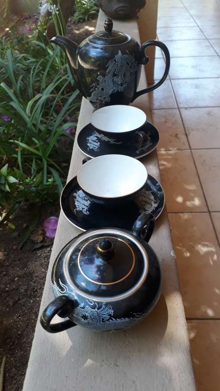 VINTAGE JAPANESE PART "LUCKY CHINA" SMALL TEA SET WITH DRAGONS