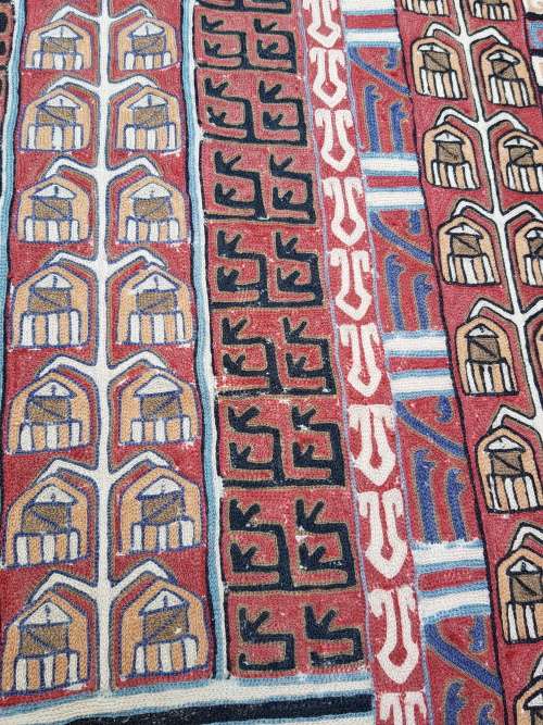 DYNAMITE HAND MADE ORIENTAL PERSIAN STYLED SUMAK (TAPESTRY STYLE) RUG, CARPET