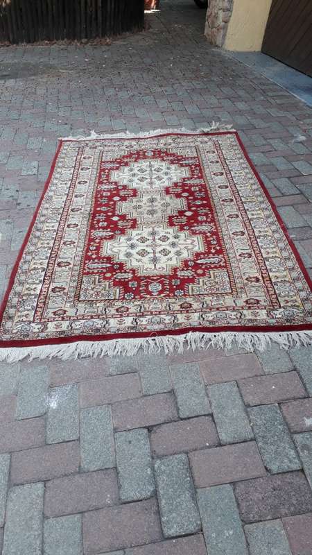 STUNNING HAND KNOTTED INDO PERSIAN GEOMETRIC FLORAL RUG NICE TONES. THICK PILE GC