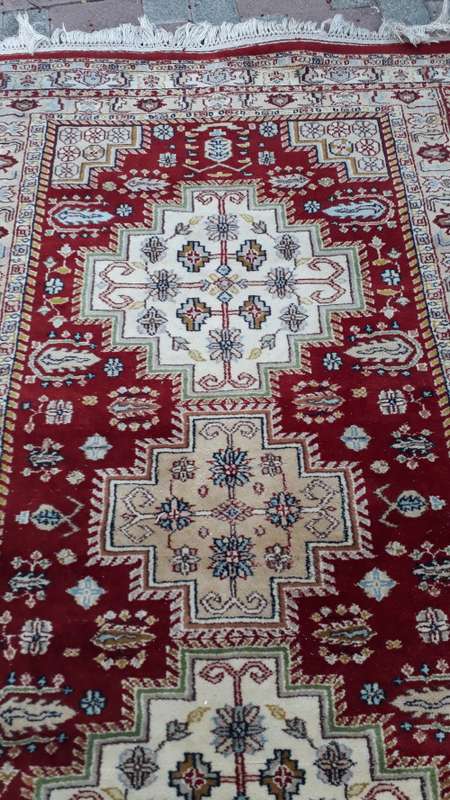 STUNNING HAND KNOTTED INDO PERSIAN GEOMETRIC FLORAL RUG NICE TONES. THICK PILE GC