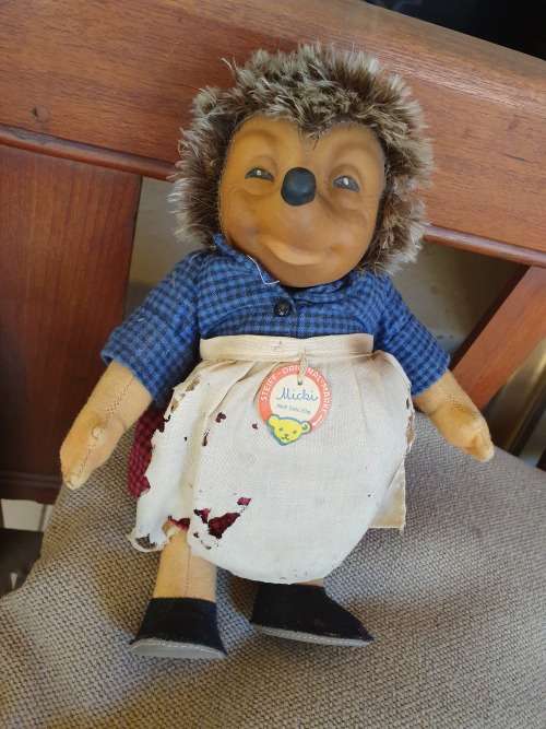 BELIEVED 1950'S VINTAGE STEIFF MICKI HEDGEHOG 27CM HAS PAPER LABEL
