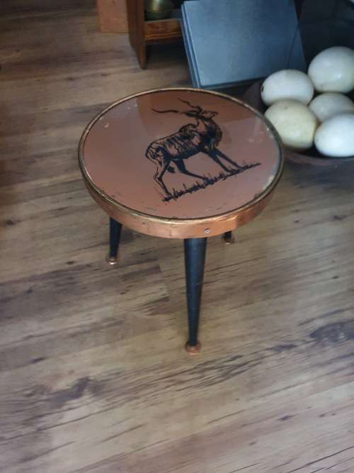 VINTAGE RETRO COPPER OR IN PLACES COPPER LOOK TRIPOD SIDE TABLE WITH KUDU DECOR