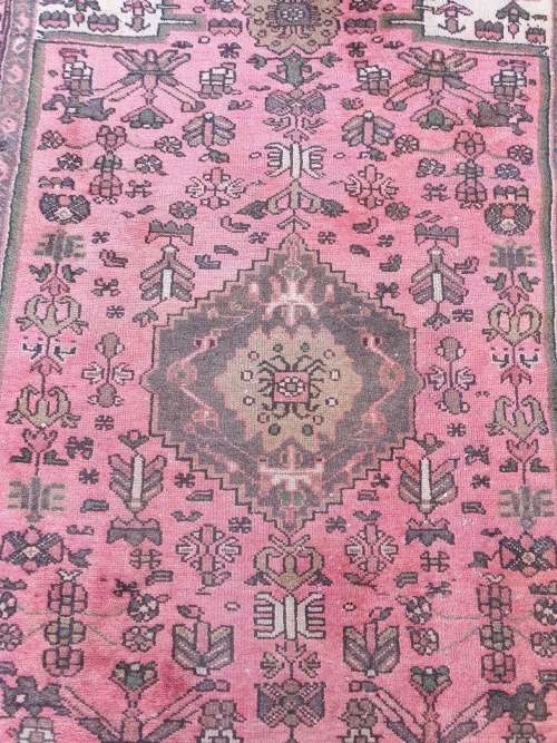 HAND KNOTTED PERSIAN HAMADAN RUG. GEOMETRIC FLORAL PINK  BROWN BEIGE TONES