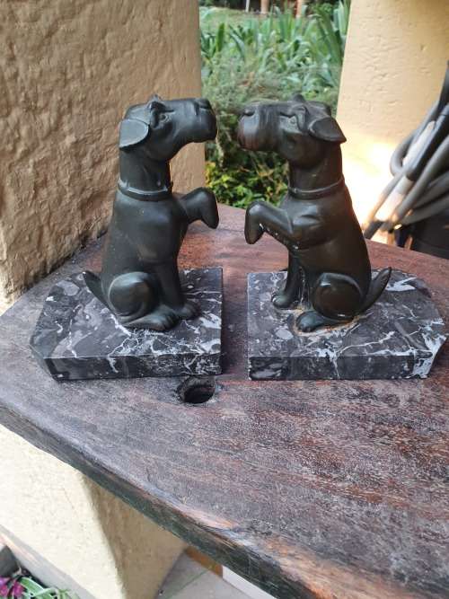 ART DECO? VINTAGE BRONZE OR SPELTER PAIR OF TERRIER DOG BOOKENDS ON MARBLE BASES