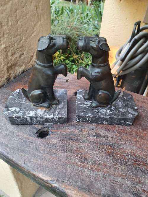 ART DECO? VINTAGE BRONZE OR SPELTER PAIR OF TERRIER DOG BOOKENDS ON MARBLE BASES