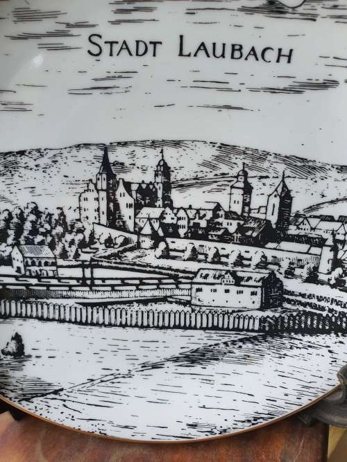 Dexion porcelain Munchen souvenir plate depicting scene of Stadt Laubach