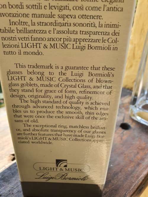 GORGEOUS VINTAGE CRYSTAL LIGHT and MUSIC LUIGI BORMIOLI ITALY UNSED IN BOX DECANTER PLUS LID