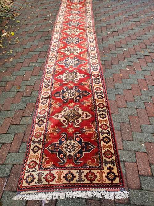 Beautiful  hand knotted Persian / Oriental 4.86 meters Kazak runner carpet with underfelt