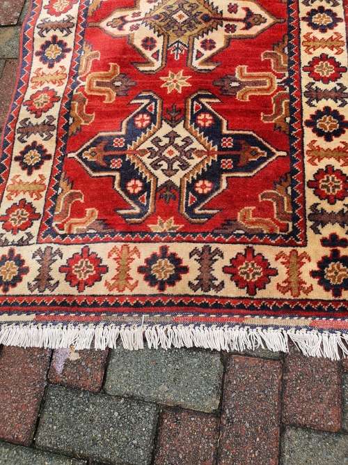 Beautiful  hand knotted Persian / Oriental 4.86 meters Kazak runner carpet with underfelt