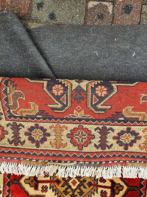 Beautiful  hand knotted Persian / Oriental 4.86 meters Kazak runner carpet with underfelt
