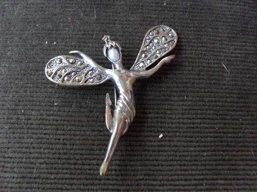 THIS IS AN EXQUISITE MARQUISITE (WINGS) FAIRY BROOCH  WITH PEARL FACE. VIEW & BID!