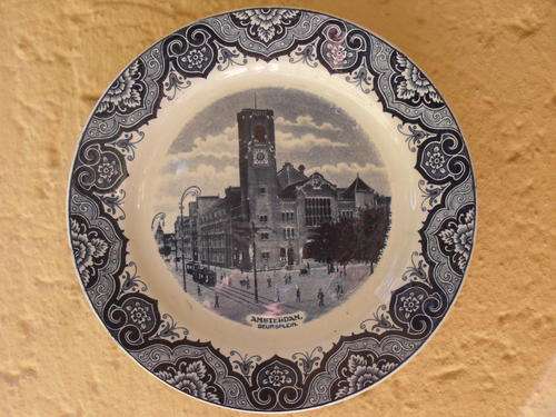 LOVELY MOOI NEDERLAND PLATE OF BEURSPLEIN WITH RIM DECOR BY SOCIETE CERAMIQUE MAESTRICHT