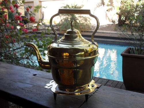 THIS IS LOVELY....!!!! BRASS KETTLE WITH TRIVET. MUST VIEW TO APPRECIATE. NO KIDDING!!!