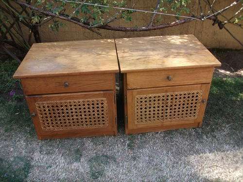 VINTAGE MATCHING PAIR OF 1980'S???? OAK & RATTAN (CANE) BEDSIDE PEDESTAL TABLES