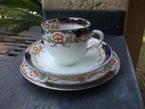 ALFRED MEAKIN "HAMPTON" TEA TRIO, GORGEOUS COBALT BLUE GOLD FILIGREE/RIBBON ORANGE. TOO LOVELY