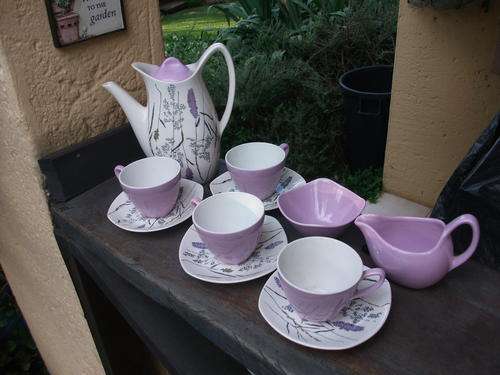 JESSIE TAIT FOR MIDWINTER RETRO 1960'S WHISPERING WIND PART COFFEE SERVICE
