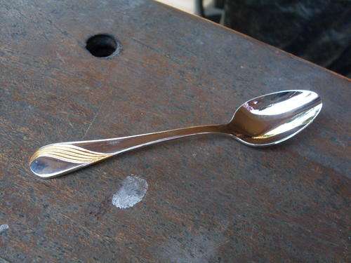 ASSUMED VINTAGE EETRITE "SWIRL" GOLD PLATED PATTERN REPLACEMENT TEASPOON (3 AVAILABLE)