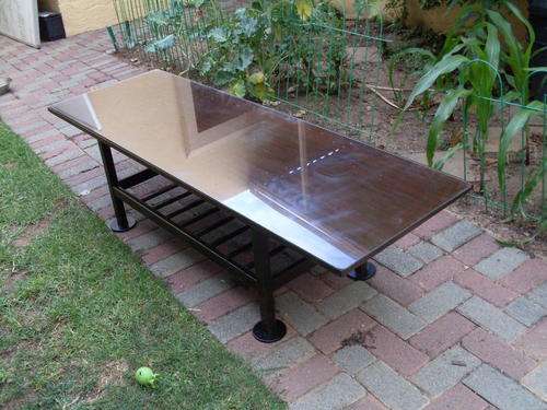 RETRO MAHOGANY COFFEE TABLE WITH SLATES AND GLASS TOP