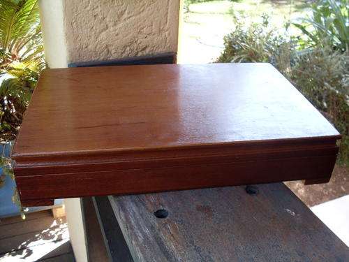 EETRITE CUTLERY BOX. NICE CONDITION (NO CUTLERY!)