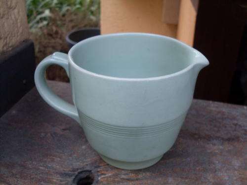 RETRO VINTAGE WOODS WARE "BERYL" LIGHT GREEN JUG (MEDIUM SIZE???)