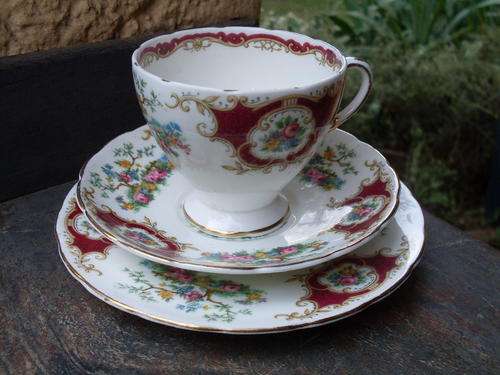 E BRAIN & CO FOLEY CHINA "BROADLAND" V2652  MAROON, GILT  + ROSE FLORAL & PEACOCK/BIRD TEA TRIO