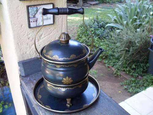 SUPERB  VINTAGE?? UNUSED ASTA FISSLER ENAMEL TEAPOT KETTLE ON WARMER PIECE & BASE PLATE GILT. WOW!