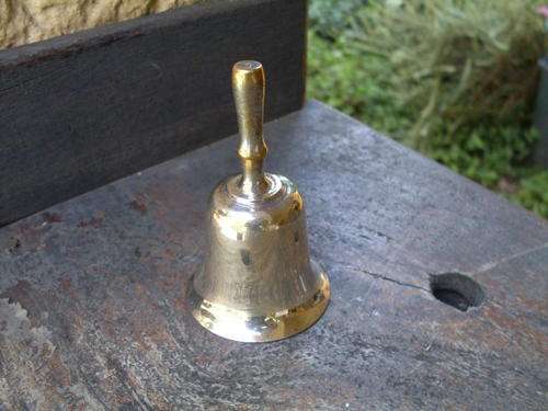 GREAT RING  SILVER PLATED BELL
