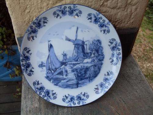 M DELFT HOLLAND COLLECTORS EDITION PLATE BLUE & WHITE TRANSFER PRINT BOAT, FLORAL MILL ETC