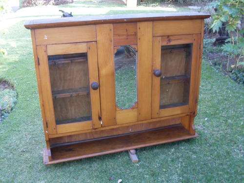 CHARACTERFUL KITCHEN OREGON & PINE WALL HANGING CABINET, CENTRAL MIRROR GLASSED DOORS & SHELVES. WOW
