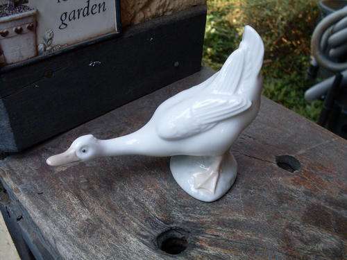 NAO LLADRO SPAIN DUCKING,  DUCK ORNAMENT. WOW!