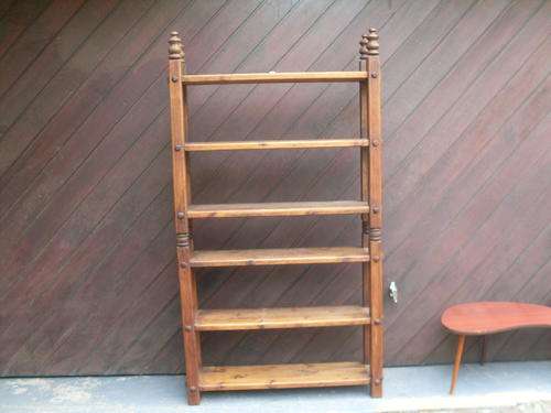 EXTREMELY NICELY FINISHED PINE WOOD OPEN TYPE OF BOOKCASE 6 SHELVES. HAS FINIAL DETAIL. SUPER PIECE!