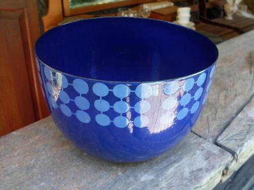 CONDITION IS AMAZING RETRO 1960'S?? ARABIA FINEL FINLAND LARGE BLUE + DESIGN ENAMEL BOWL  KAJ FRANCK