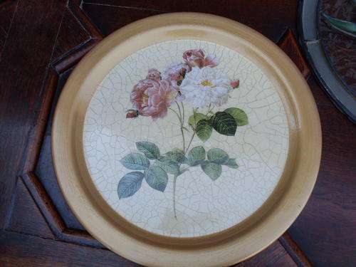 NICE MODERN DECOUPAGE DECOR CERAMIC PLATE PIECE.ROSES, LEAVES ET AL