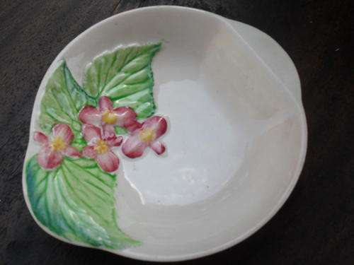 Carltonware, Carlton Ware pin/sweet dish. NICE and reduced in price!