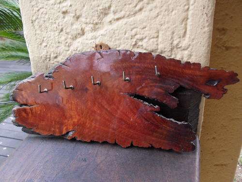 HARD WOOD, PROBABLY TEAK KEY HOLDER LOVELY FINISH VERY NATURAL