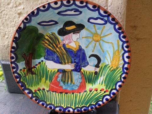 VERY COLOURFUL AND DECORATIVE HAND PAINTED CERAMIC PLATE MAN IN FIELD REDONDO PORTUGAL