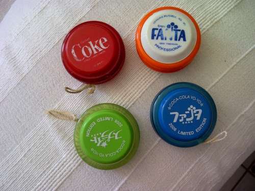 YOYO'S  (fanta yoyo has no string)