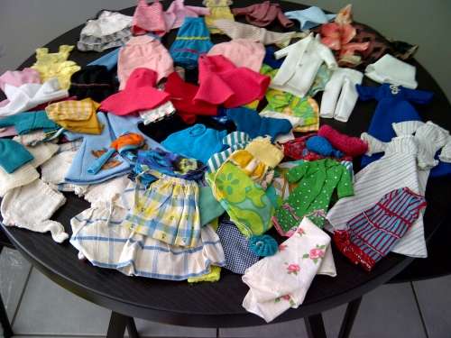 Barbie clothes job lot