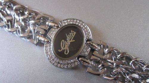 GUESS LADIES WATCH - BLACK OVAL DIAMOND FACE!!!