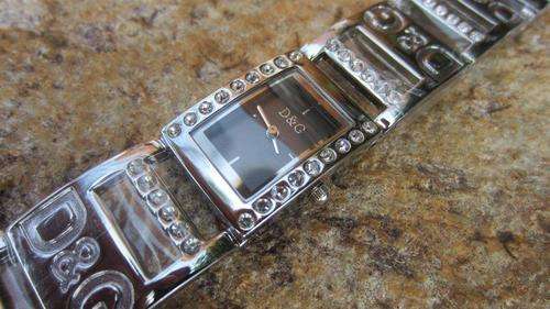 DOLCE & GABBANA SILVER WITH BLACK FACE LADIES WATCH - NEW ARRIVAL!!!!