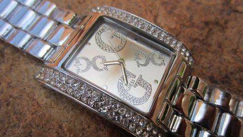 GUESS SILVER RECTANGLE DIAMOND FACE LADIES WATCH - NEW ARRIVAL!!!!