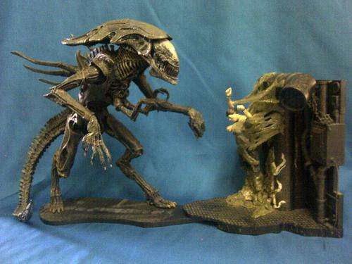 12" Mc Farlane Alien Queen