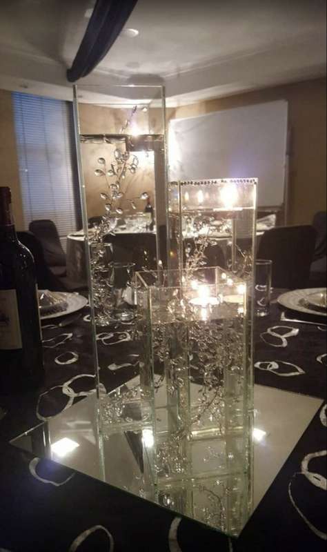 3 Piece Square Glass Vase Set