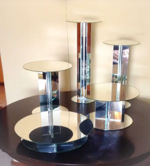 5 Piece Cake Stand Set (Mirror) + (FREE LINDT CHOCOLATE)